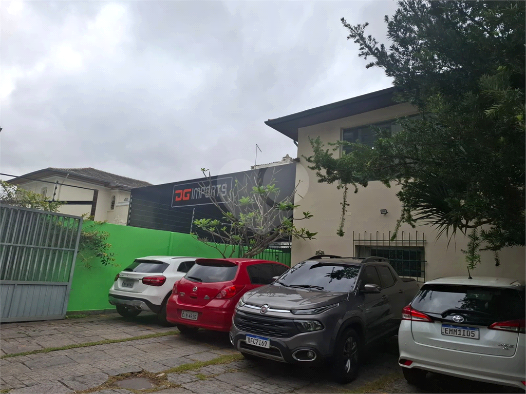 SOBRADO em PINHEIROS