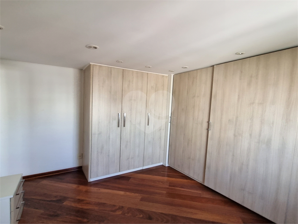 apto com tres quartos e  varanda gourmet na Voluntarios.