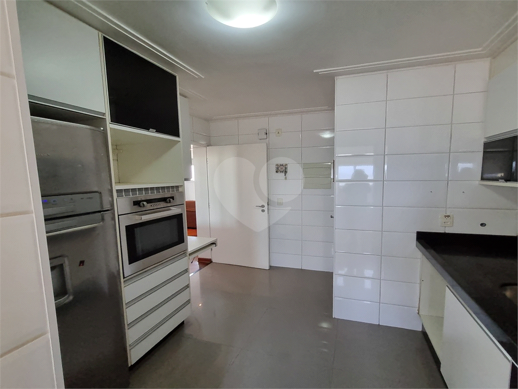 apto com tres quartos e  varanda gourmet na Voluntarios.