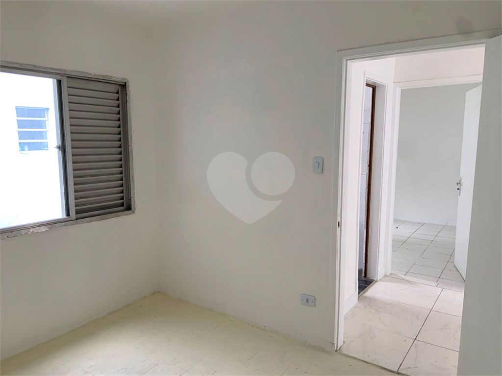 APARTAMENTO em PINHEIROS