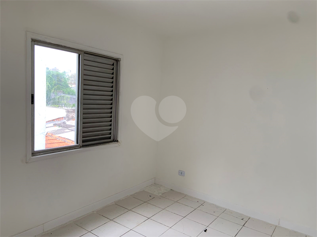 APARTAMENTO em PINHEIROS