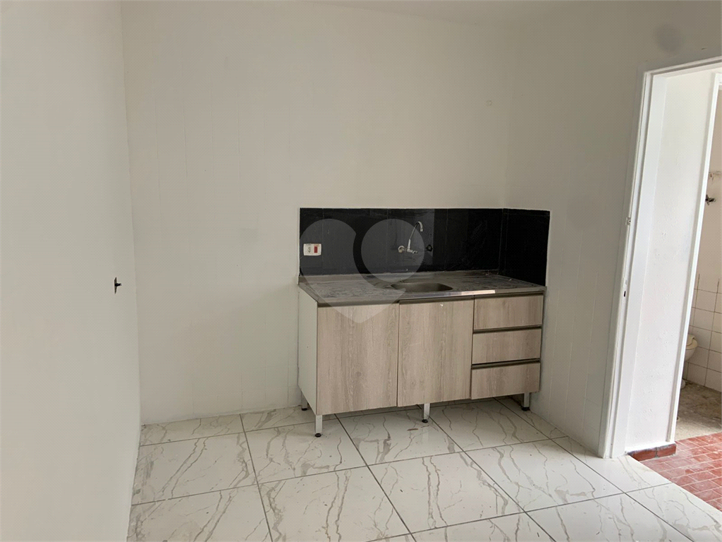 APARTAMENTO em PINHEIROS
