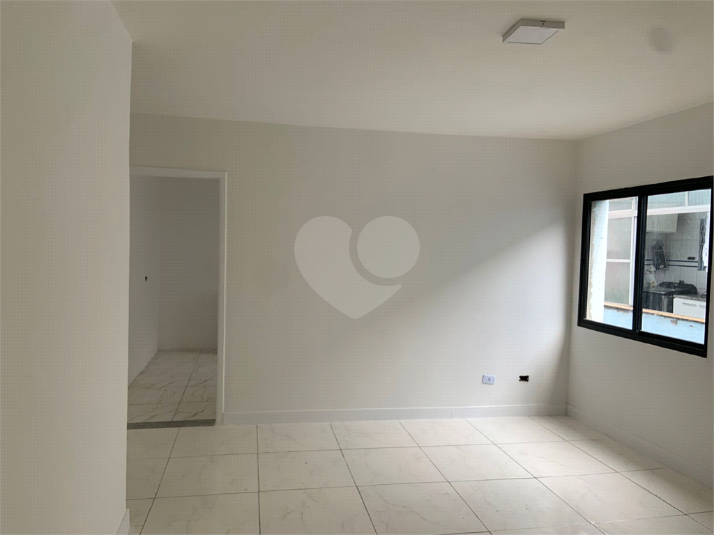 APARTAMENTO em PINHEIROS