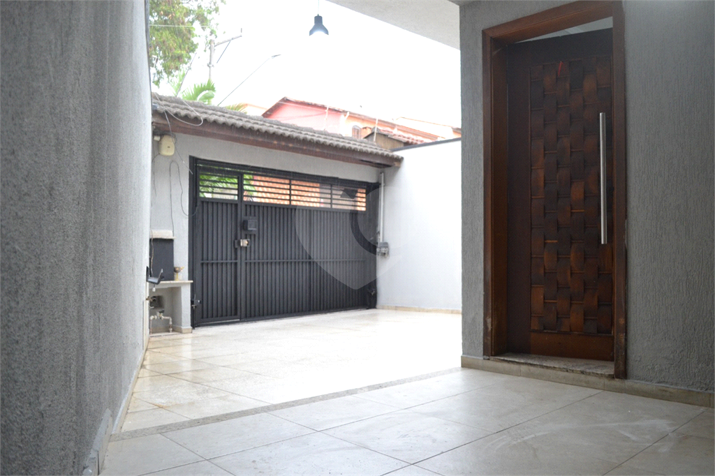 .Casa Alto Padrão à Venda no Jardim Líbano – 3 Suítes | Gourmet | Piscina