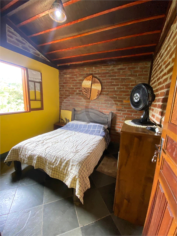 Chácara 3 Dormitórios, Suítes, Vagas. Mato Dentro Mairiporã