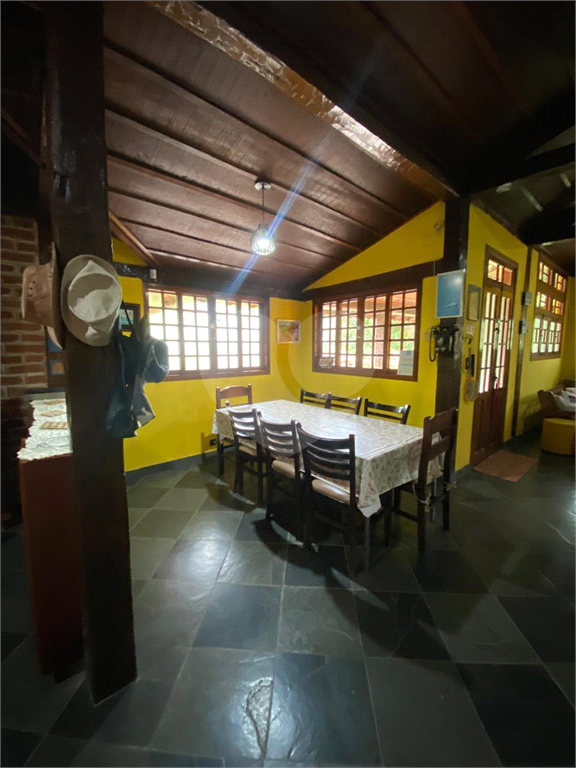 Chácara 3 Dormitórios, Suítes, Vagas. Mato Dentro Mairiporã