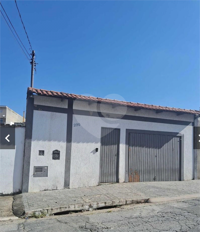 Casa com 4 Dormitórios, Vagas. Vila Matilde
