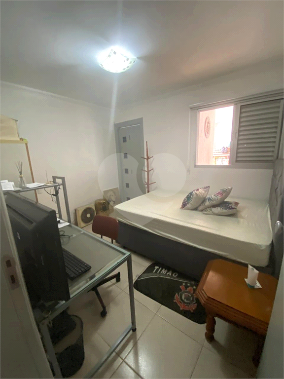 Casa com 4 Dormitórios, Vagas. Vila Matilde