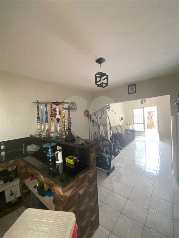 Casa com 4 Dormitórios, Vagas. Vila Matilde