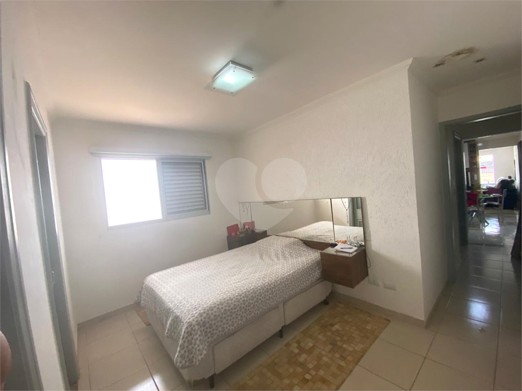 Casa com 4 Dormitórios, Vagas. Vila Matilde