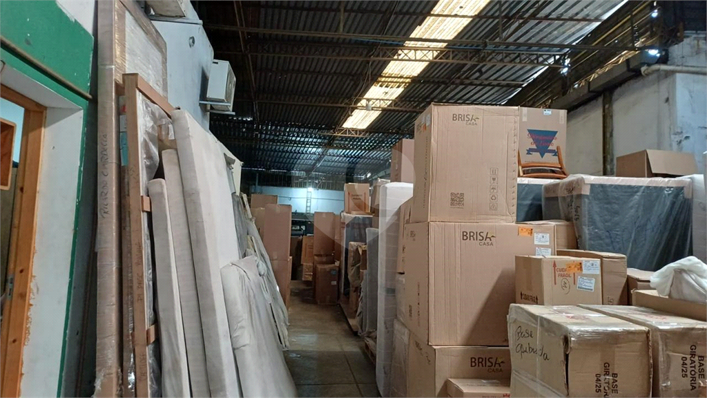 PRÉDIO INTEIRO em PENHA