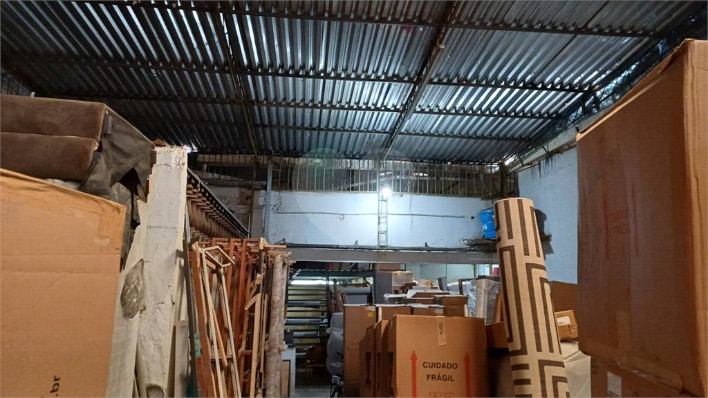 PRÉDIO INTEIRO em PENHA