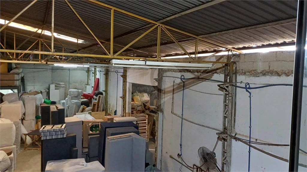 PRÉDIO INTEIRO em PENHA