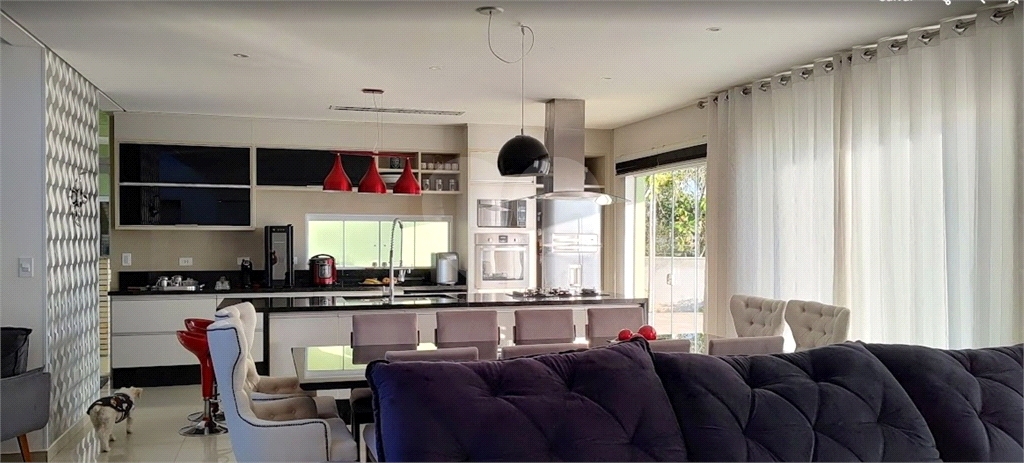 SOBRADO em SANTA ISABEL