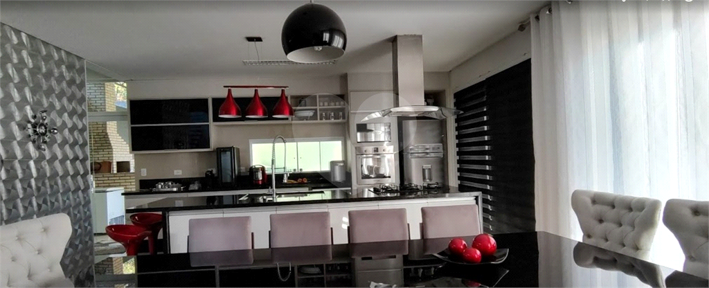 SOBRADO em SANTA ISABEL