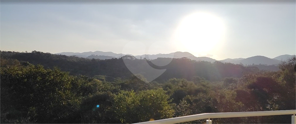 SOBRADO em SANTA ISABEL