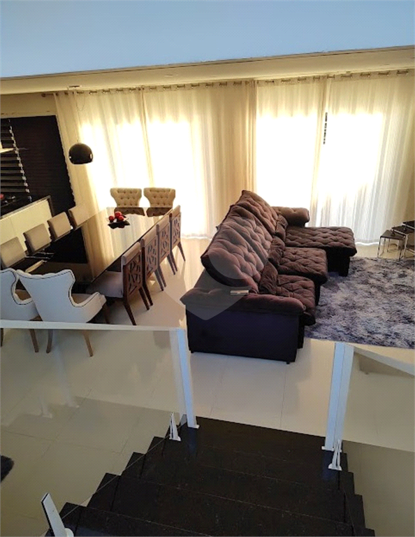 SOBRADO em SANTA ISABEL