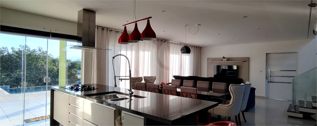 SOBRADO em SANTA ISABEL