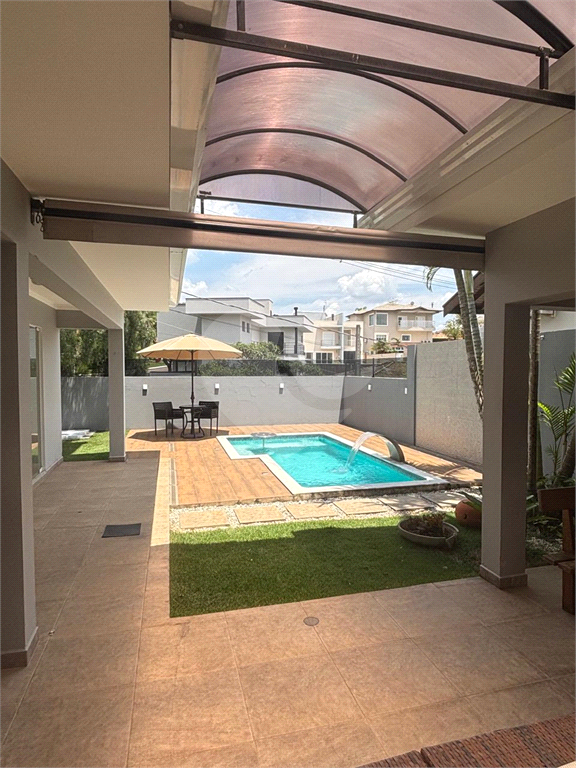 Chácara à venda | 450 m² | 3 dormitórios | 4 vagas | Louveira - São Paulo 