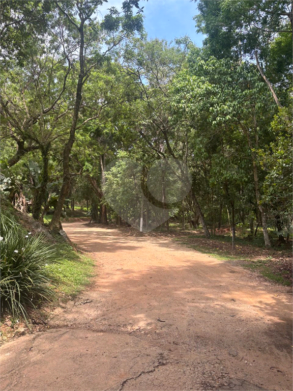 Chácara à venda | 450 m² | 3 dormitórios | 4 vagas | Louveira - São Paulo 