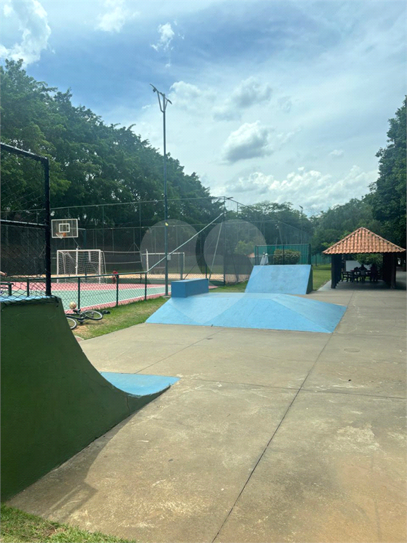 Chácara à venda | 450 m² | 3 dormitórios | 4 vagas | Louveira - São Paulo 