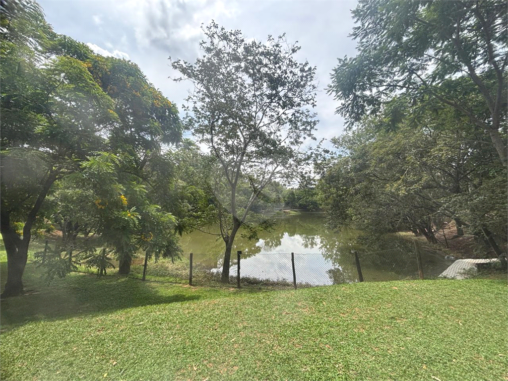 Chácara à venda | 450 m² | 3 dormitórios | 4 vagas | Louveira - São Paulo 