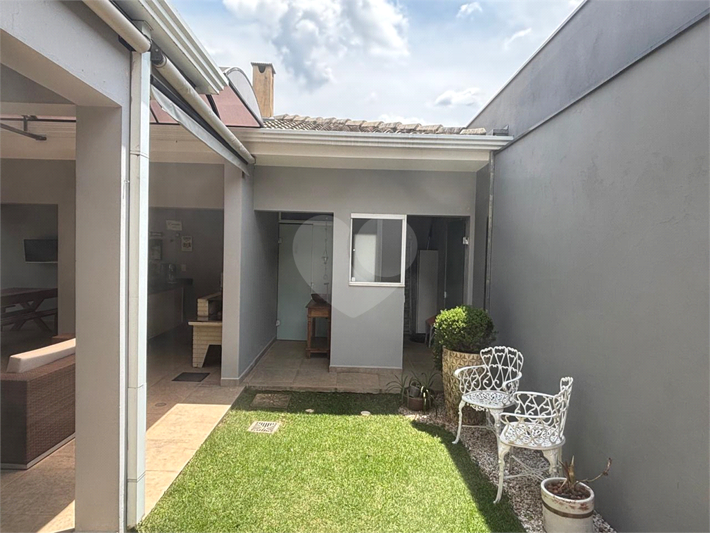 Chácara à venda | 450 m² | 3 dormitórios | 4 vagas | Louveira - São Paulo 