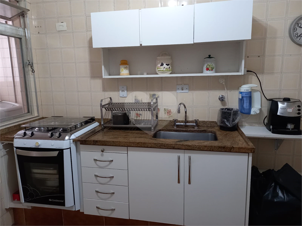 Venda / Locação – Apartamento em Pinheiros com 148m², 3 quartos, 1 suite, 1 vaga