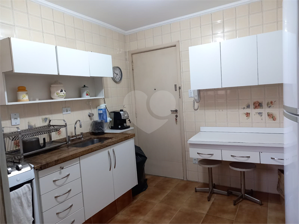 Venda / Locação – Apartamento em Pinheiros com 148m², 3 quartos, 1 suite, 1 vaga