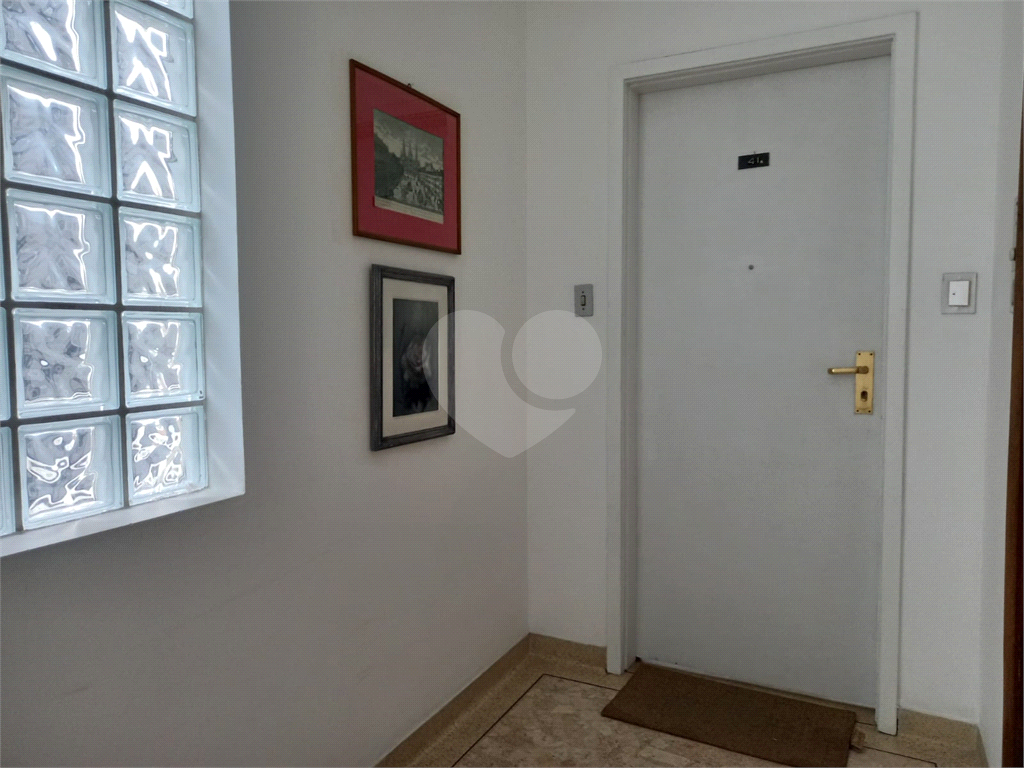 Venda / Locação – Apartamento em Pinheiros com 148m², 3 quartos, 1 suite, 1 vaga