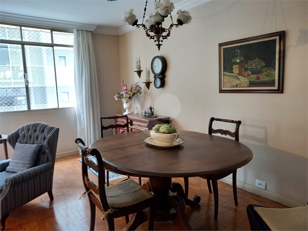 Venda / Locação – Apartamento em Pinheiros com 148m², 3 quartos, 1 suite, 1 vaga