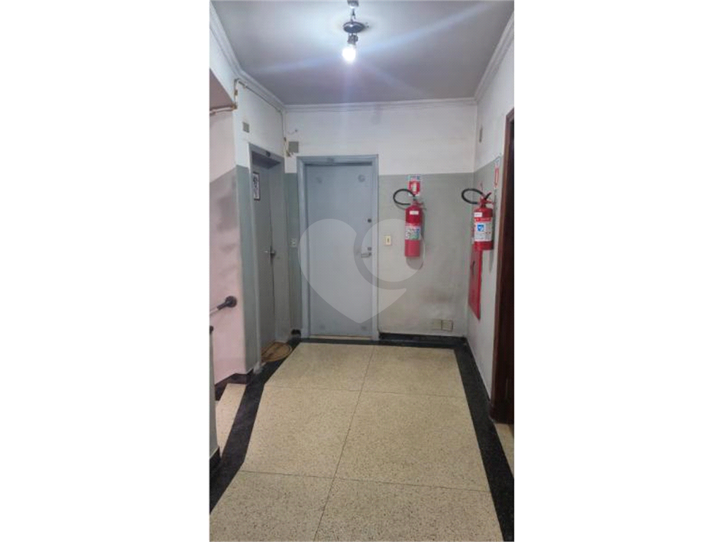 Kitnet  a venda na alameda Barão de Limeira