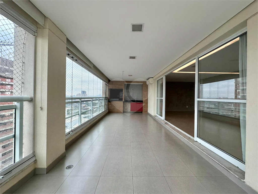 APARTAMENTO em VILA LEOPOLDINA