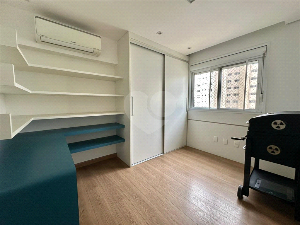 APARTAMENTO em VILA LEOPOLDINA