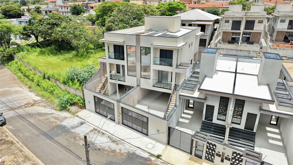 Sobrado, 3 quartos, 223 m² - Foto 3