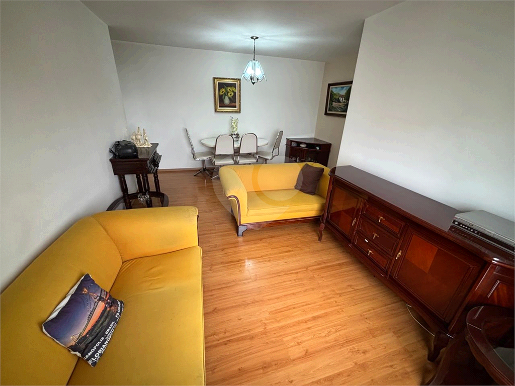 Oportunidade!!! Apartamento em localização privilegiada, andar alto, vista livre para Avenida Braz Leme e campo de marte