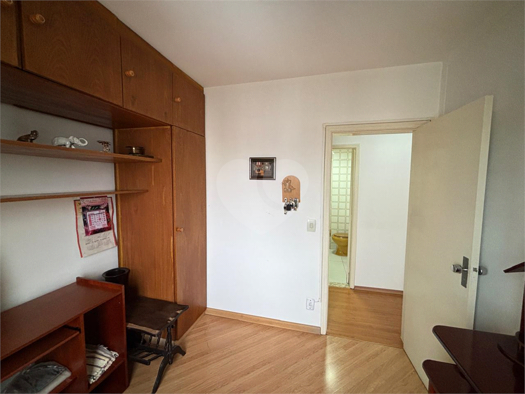 Oportunidade!!! Apartamento em localização privilegiada, andar alto, vista livre para Avenida Braz Leme e campo de marte