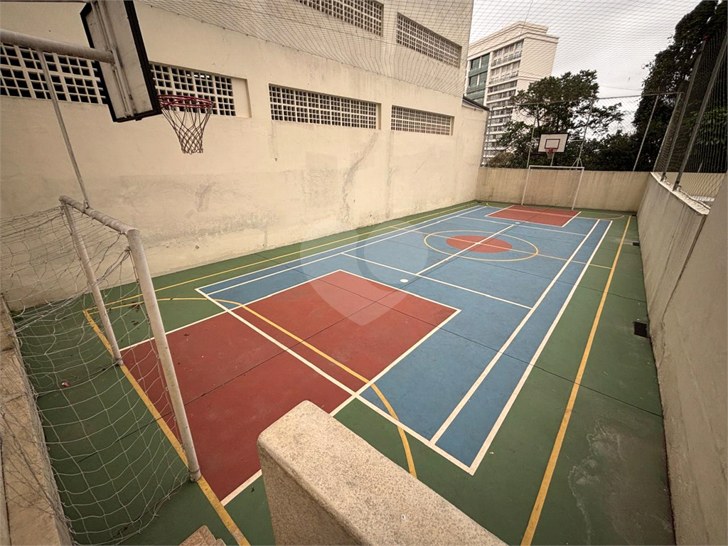 Oportunidade!!! Apartamento em localização privilegiada, andar alto, vista livre para Avenida Braz Leme e campo de marte
