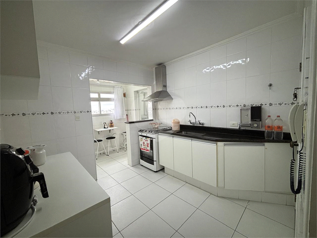Oportunidade!!! Apartamento em localização privilegiada, andar alto, vista livre para Avenida Braz Leme e campo de marte