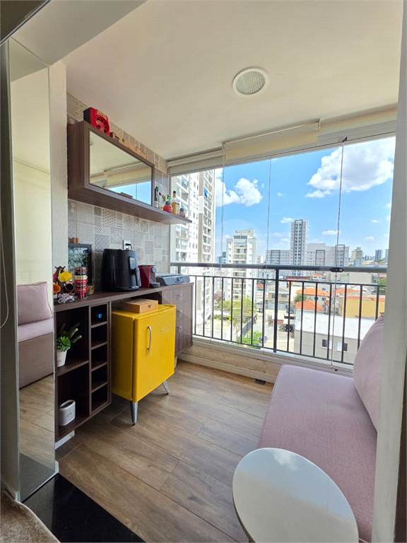 Apartamento com móveis planejados a 400 m do Metrô Tucuruvi – 2 dorms, vaga e lazer completo