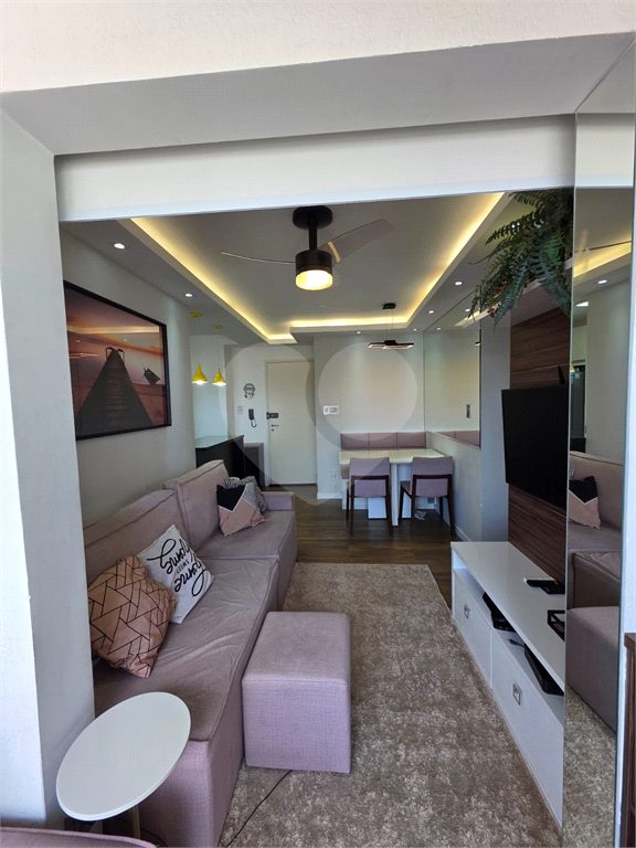 Apartamento com móveis planejados a 400 m do Metrô Tucuruvi – 2 dorms, vaga e lazer completo