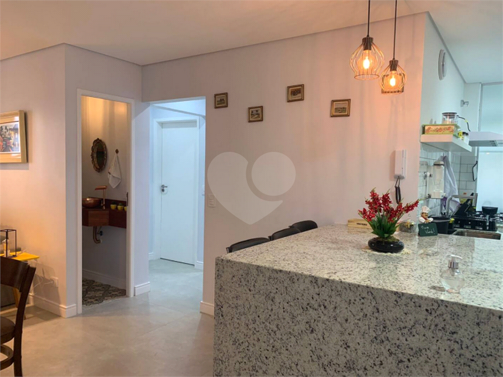 Apartamento a venda em Moema