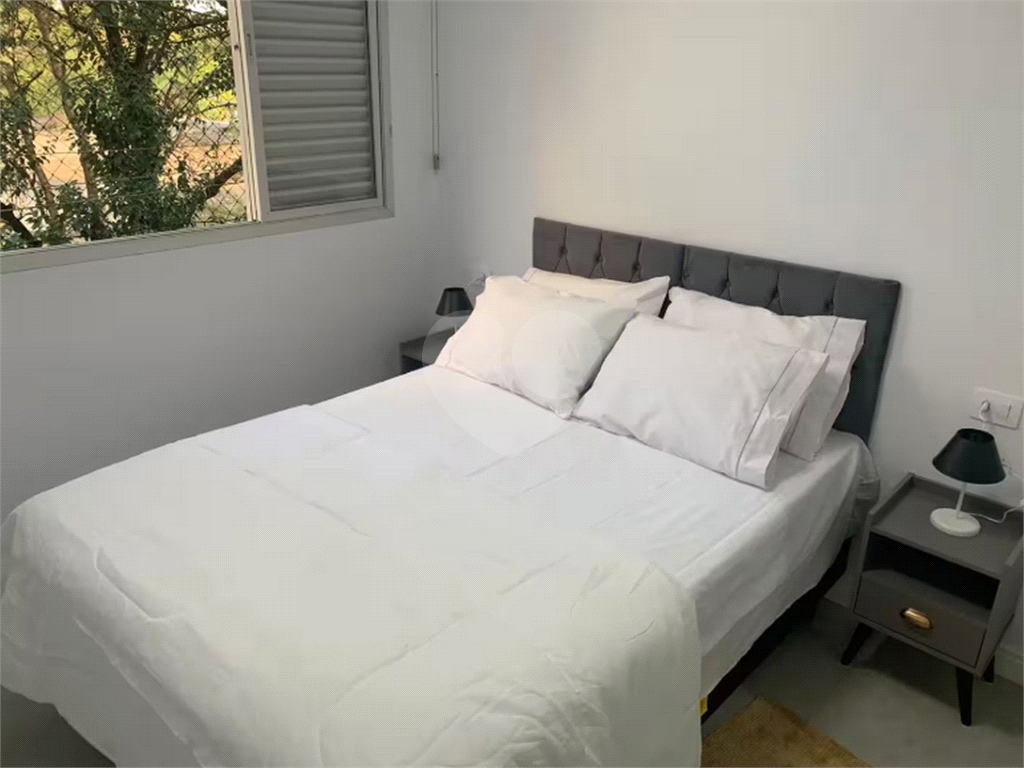 Apartamento a venda em Moema