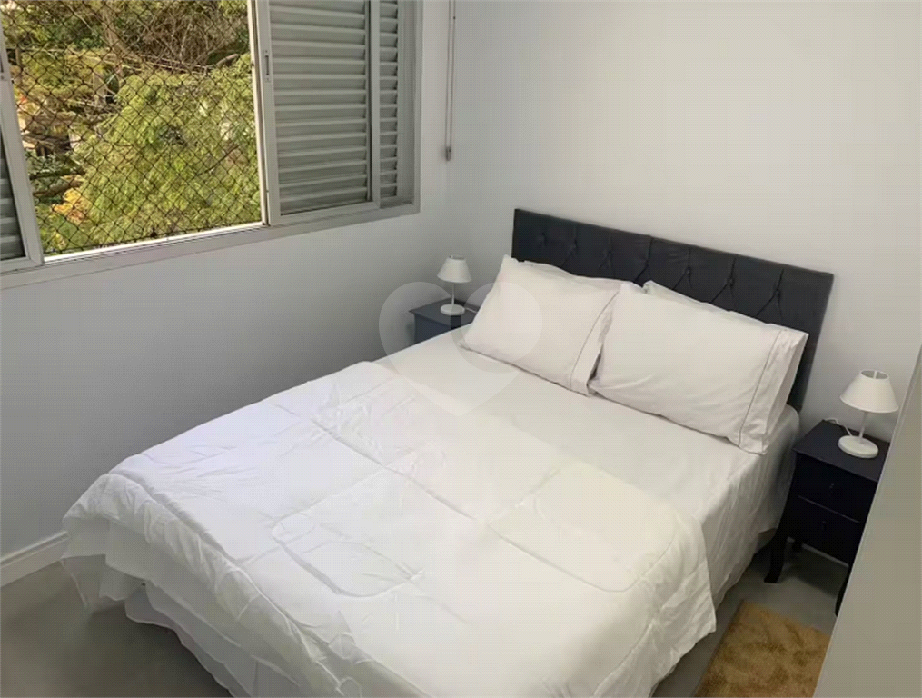 Apartamento a venda em Moema