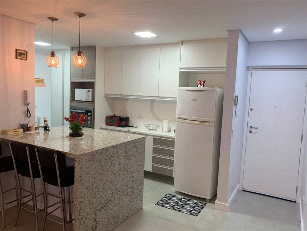 Apartamento a venda em Moema