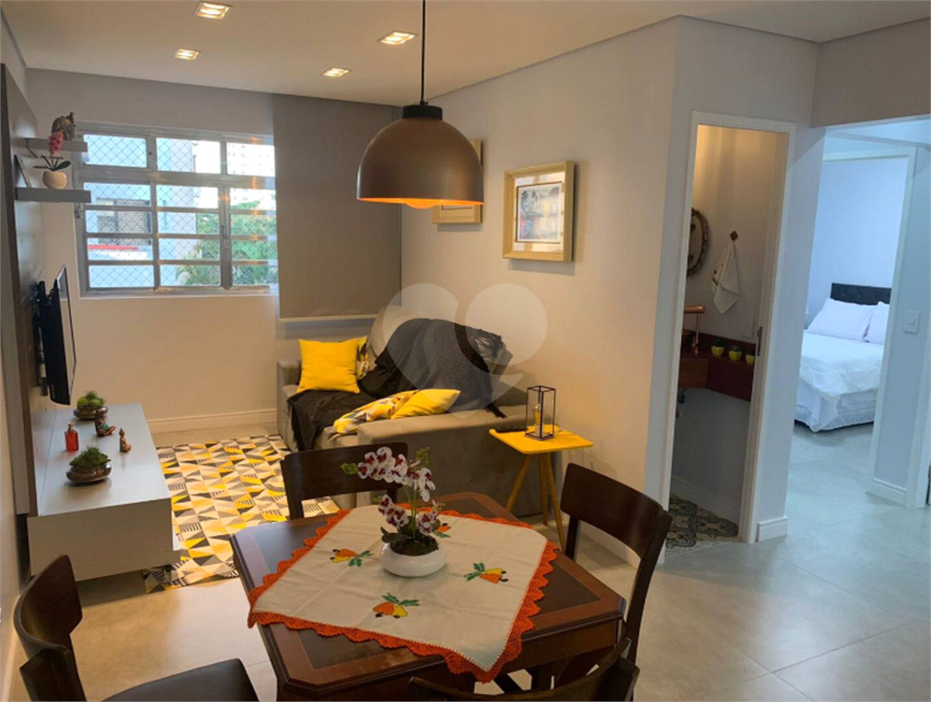 Apartamento a venda em Moema