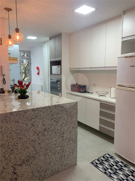 Apartamento a venda em Moema