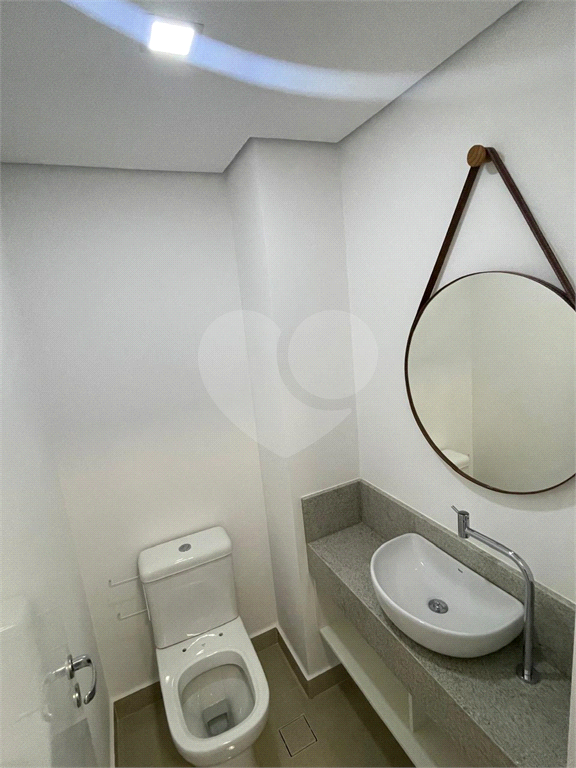 Apartamento à venda e aluguel com 2 quartos, 80m² - Foto 9
