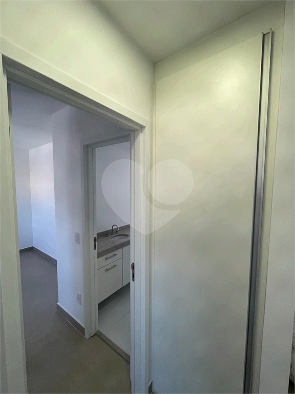 Apartamento à venda e aluguel com 2 quartos, 80m² - Foto 13