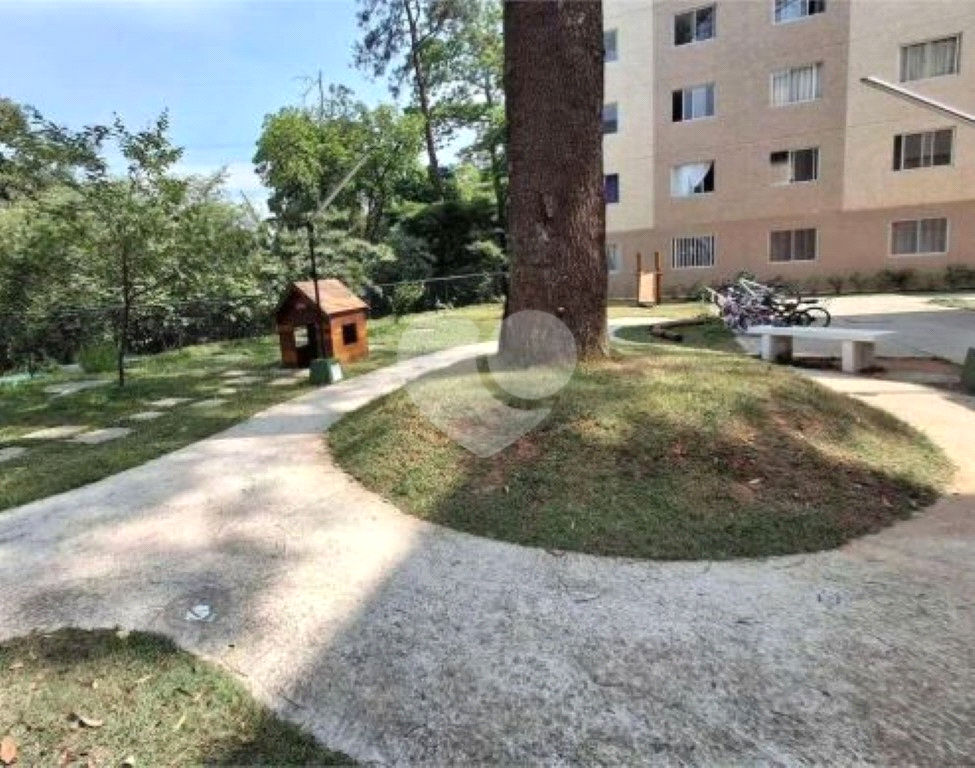 APARTAMENTO em TREMEMBÉ